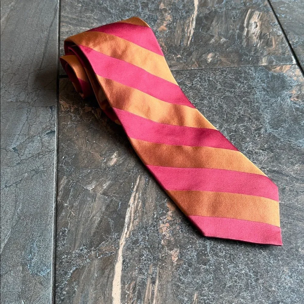 TED BAKER LONDON BURNT ORANGE/RED STRIPED DESIGNER TIE  - 100% IMPORTED SILK